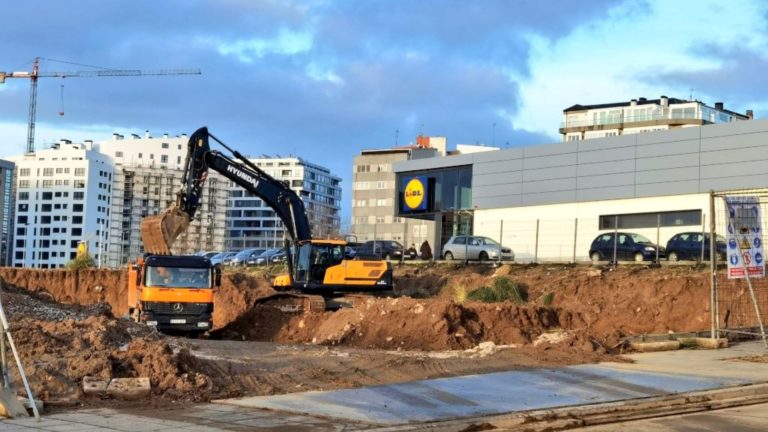 Debate cidadán xurde en torno á nova ubicación dun supermercado Eroski en A Coruña